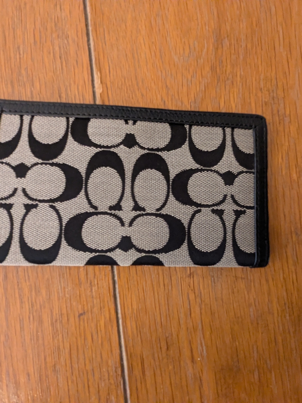 Coach Signature Checkbook Wallet Black White Canvas Leather Trim - Picture 2 of 7